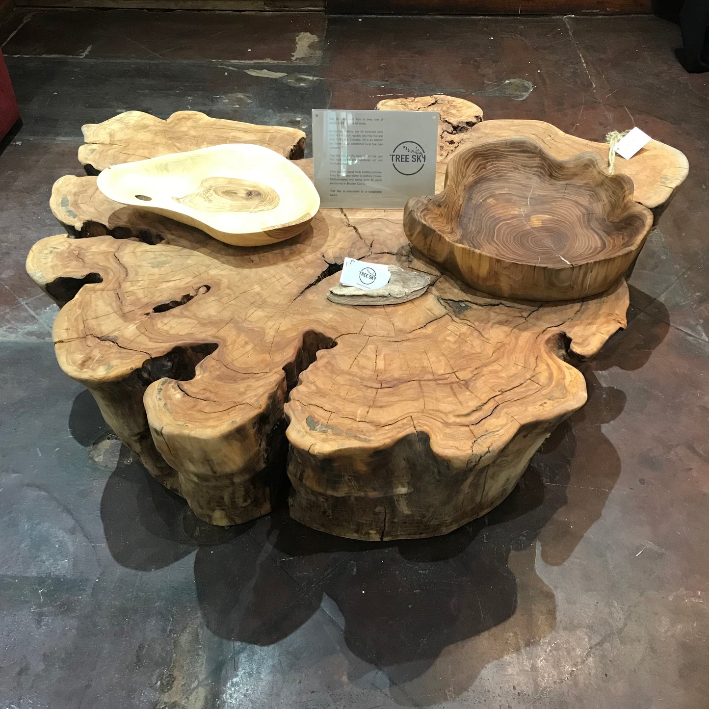 CAN DANCE sculptural lounge coffee table