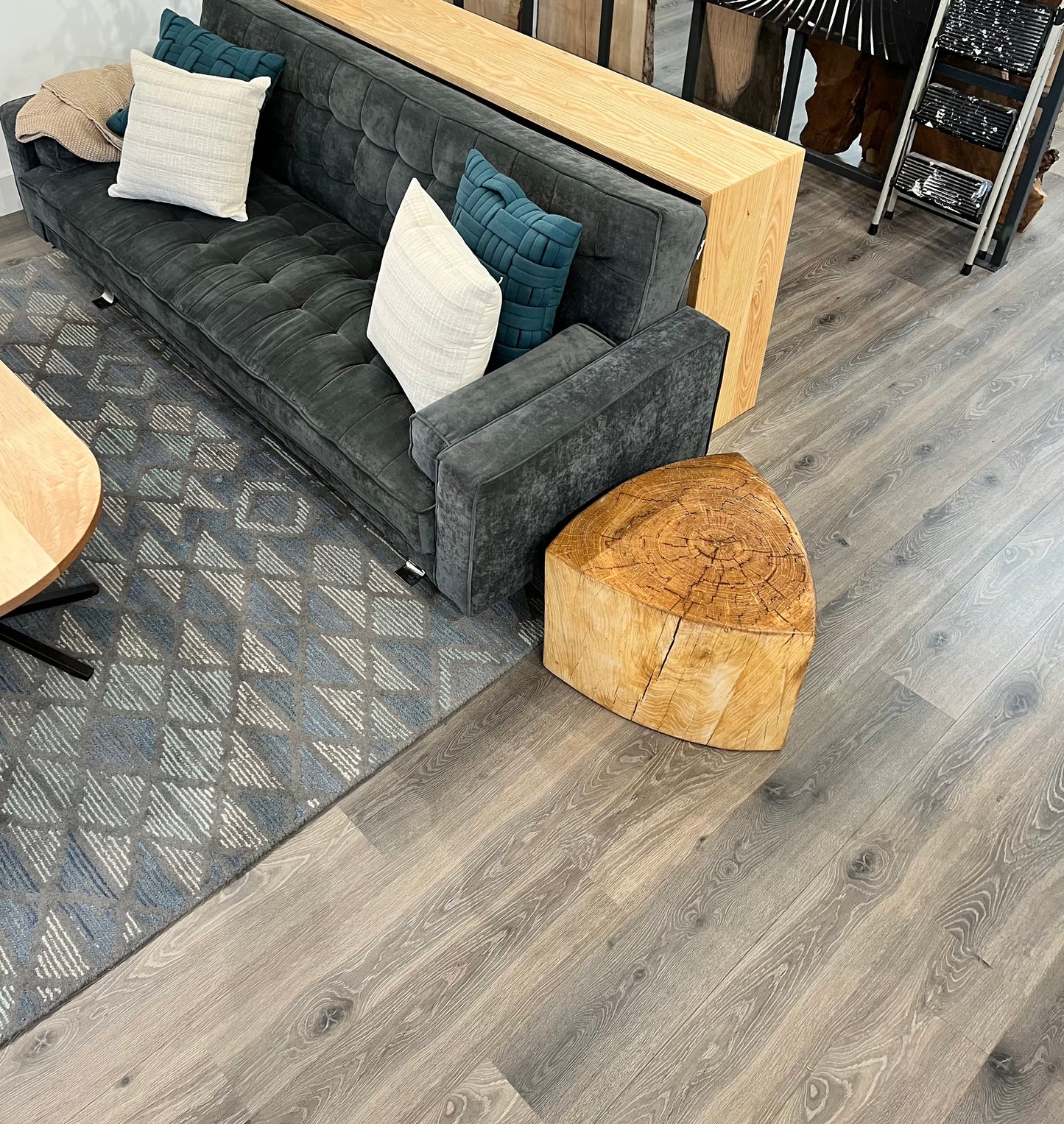 TANGO single block rustic site table