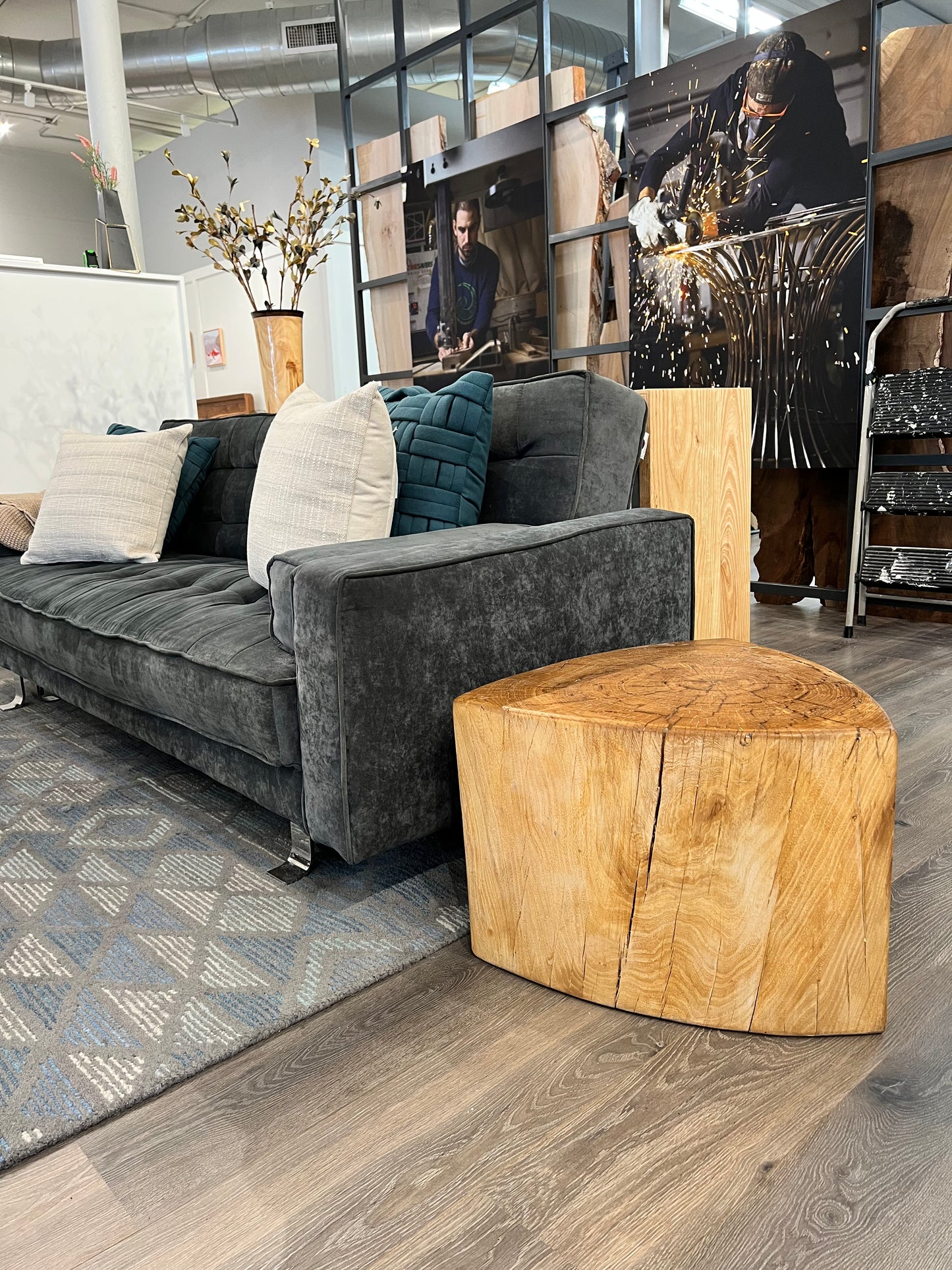 TANGO single block rustic site table