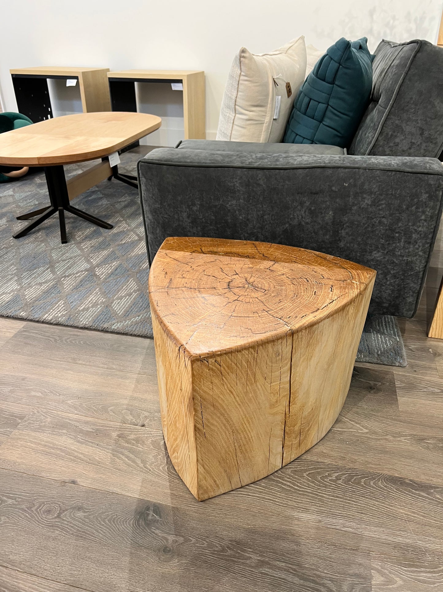 TANGO single block rustic site table